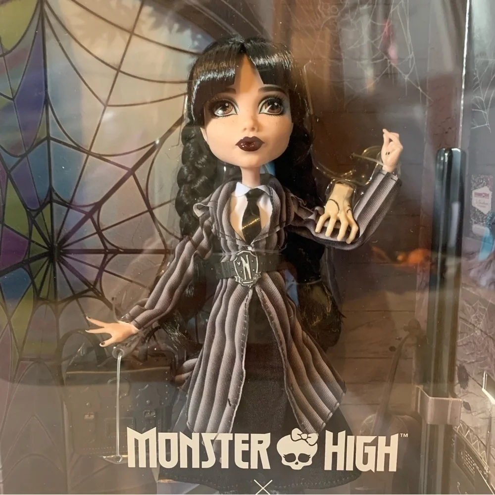 NIB. MONSTER HIGH X WEDNESDAY Wednesday Addams Doll